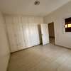 Appartement à louer Sipres 1 en face hypermarché exclusif thumb 8