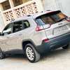 Jeep Cherokee thumb 4
