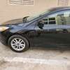 Ford focus sedan thumb 2
