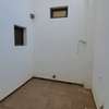 APPARTEMENT F4 A LOUER A NGOR-ALMADIES thumb 9