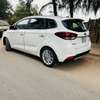 Kia rondo thumb 3