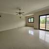 Appartement lumineux F4 à louer almadies thumb 12