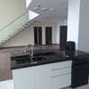 Duplex haut standing à louer aux almadies thumb 9