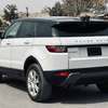 Land Rover Evoque 2017 thumb 10