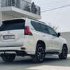 Toyota landcruiser VX thumb 6