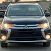 Mitsubishi Outlander 2017 7 places 4 cylindres thumb 4