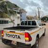 Location pick-up Toyota Hilux nouveau modèle by cfao thumb 5