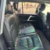 Toyota land cruiser 2020 thumb 9