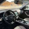 Jaguar fpace 2018 thumb 6