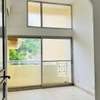 A louer - Villa R+2 Hann Mariste - 8 chambres, thumb 7