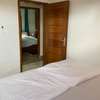 Appartement 2 chambres salon almadies thumb 12