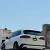 BMW x5 2020 full options thumb 4