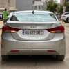 Hyundai elantra thumb 3