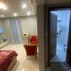 Chambre sdb avec spot lumineux meublee thumb 12
