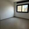 Bel appartement aux almadie thumb 4