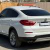 BMW X4 2018 thumb 3