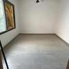 Maison moderne 5 chambres 4 salles de bain lumineuse thumb 5