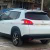Peugeot 2008 2016 thumb 7