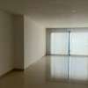 F4 moderne Route king Fahd Almadies thumb 7
