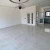 Appartement de 3 chambres et salon aux Almadies thumb 7