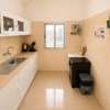 Appartement 2chambres, Balcon.Clim. Ménage inclus thumb 10