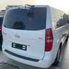 Hyundai Starex 12 places thumb 2