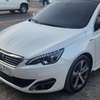 Peugeot 308 2017 thumb 1