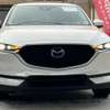 Mazda CX-5 SUV blanc feux LED jantes noires thumb 1