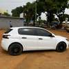 Peugeot 308 2019 thumb 3