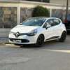 Renault clio 4 - Essence manuel 1.2 model 2012 thumb 3