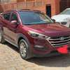 Hyundai tucson thumb 1