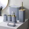 Accessoires toilette thumb 0