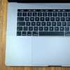 MacBook Pro Touchbar i7 2017 15 pouces thumb 1