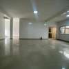 Plateau de bureaux au Point E thumb 0