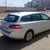 Peugeot 308 2016 thumb 4