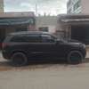 Jeep Grand Cherokee overland thumb 3