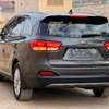Kia sorento thumb 3