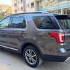 Ford Explorer 2017 thumb 9