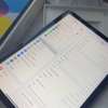 iPad 10 th generation thumb 2