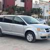 DODGE CARAVAN 7 places thumb 1