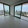 Plateau appartement 4 chambres à louer vue sur mer thumb 3