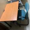 Table avec chaise pour études ou travail thumb 2