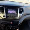 HYUNDAI TUCSON 2017 FULL OPTION thumb 9