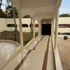 Villa à louer F6 aux almadies thumb 7