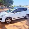 Peugeot 3008 2016 thumb 7