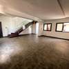 F5 en duplex aux almadies rte du meridien thumb 4
