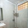 APPARTEMENT F4 SEMI MEUBLE  A LOUER A NGOR EN FACE DU STADE thumb 8