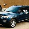 Location Ford Explorer thumb 2