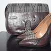 Purse and high heels thumb 5