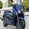 Yamaha Xmax (Phase 3), Venant avec ses papiers thumb 3